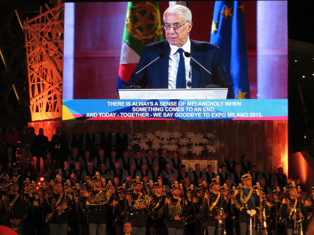 Il sindaco Giuliano Pisapia alla cerimonia di chiusura di Expo 2015 