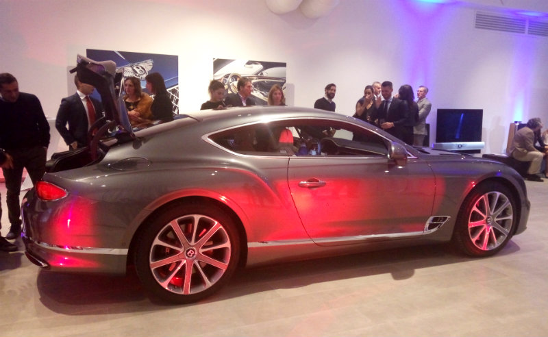 E' "tempo" di motori: Breitling for Bentley