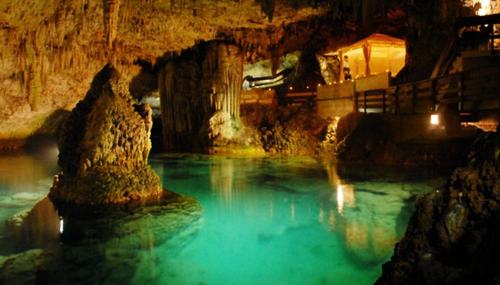 grotta dello smeraldo 