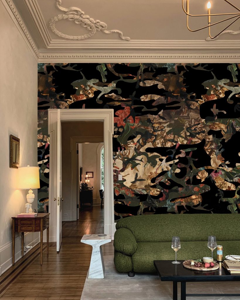 Hidden in Plain Sight - MaVoix wallpaper by Magnus Gjoen pattern - Collezione Racconti -Living room - Lineapelle 2023